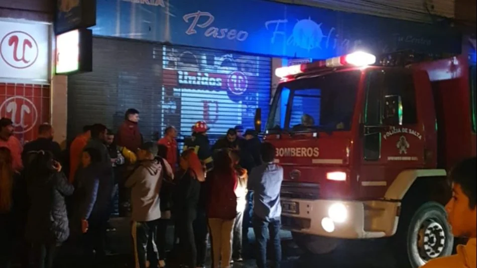 Susto y revuelo por una alerta de incendio en pleno centro