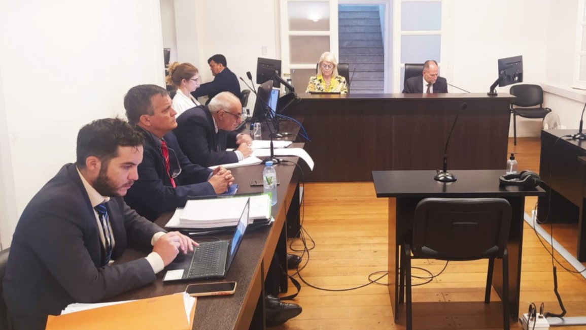 El fiscal Amad pidió cinco años de prisión para cuatro comandantes de la Gendarmería