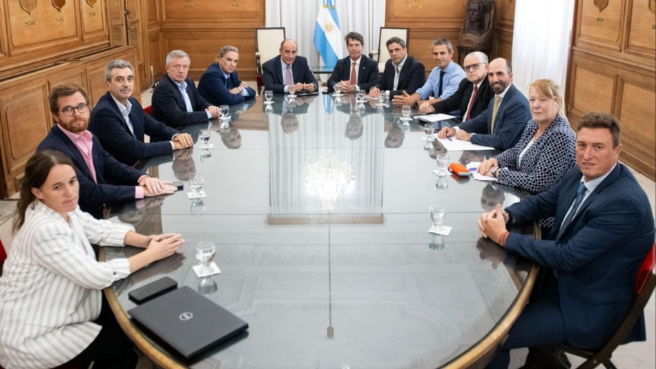 Ganancias: el piso será de $1.800.000 y la ley Bases llegaría hoy a Diputados