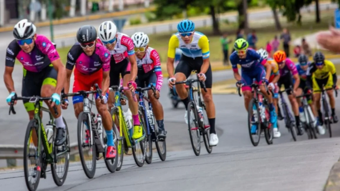 Todo listo para la Clásica 1 de Mayo: estas son las calles afectadas por la carrera y los cortes que habrá en la ciudad 