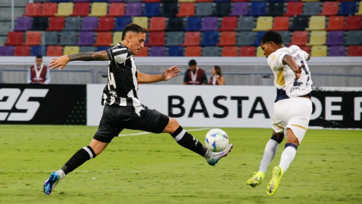 En Santiago del Estero y por la Copa Libertadores, Central Córdoba empató sin goles en su histórico debut 
