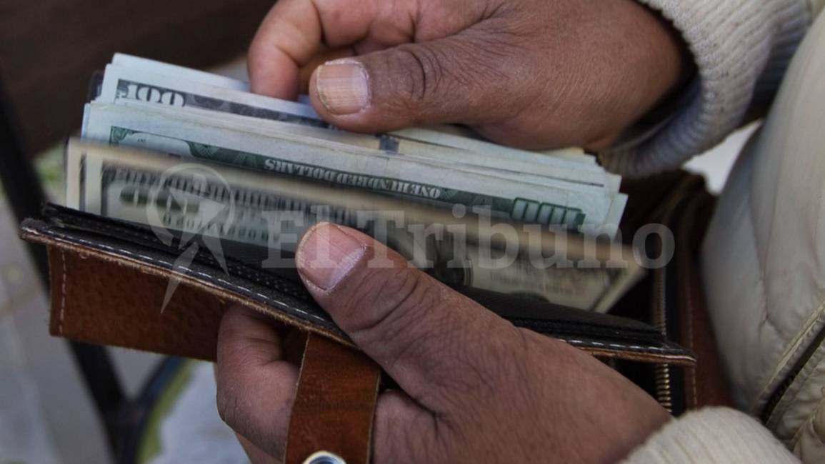 Dólar blue en Salta: igual que ayer, la cotización libre volvió a subir y así quedó la divisa paralela este martes 