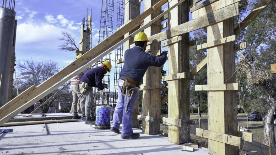 Lejos de la casa propia: el m2 de construcción llega a $1.300.000