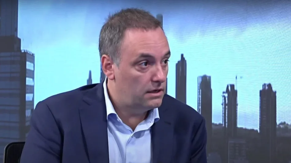 Manuel Adorni: "El PRO es un Nokia 1100 y nosotros un iPhone 16 PRO, quedó obsoleto"