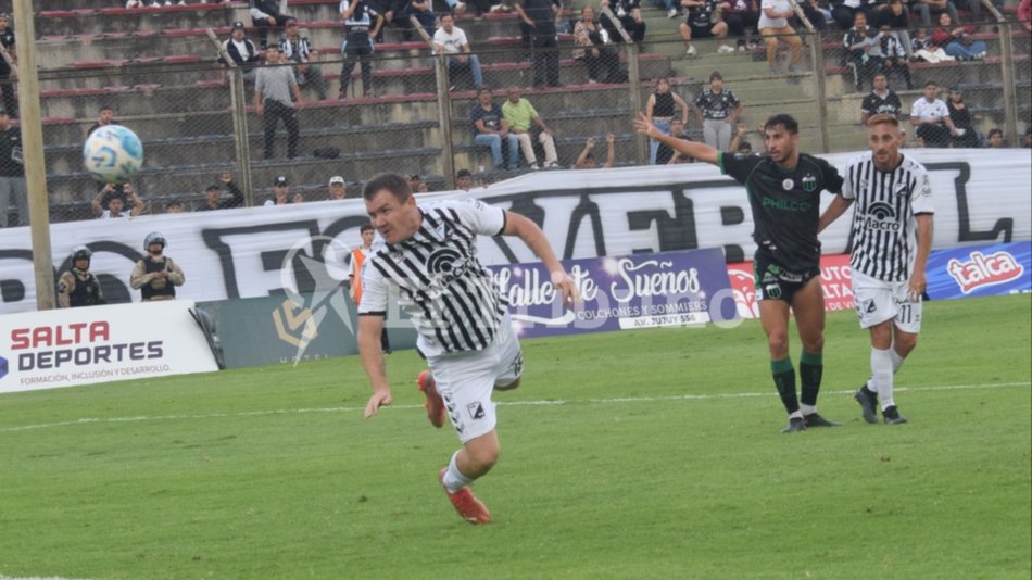 VIDEO. A Central Norte se le escaparon dos puntos: empató con Nueva Chicago 1 a 1