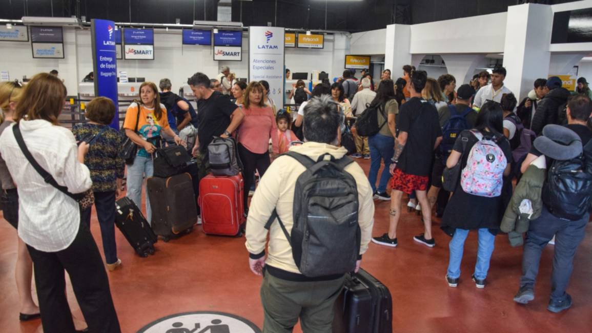 Semana corta: qué pasa con el Jueves Santo y cómo será la actividad hasta el fin de semana largo