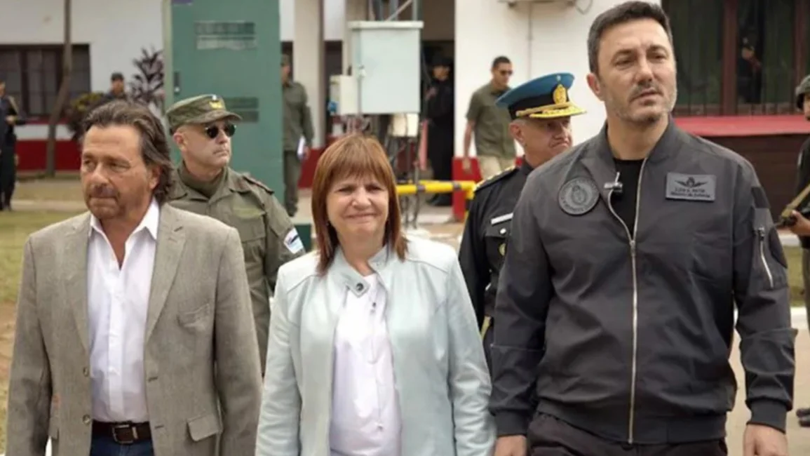 La gente analiza con expectativa la siguiente fase del Plan Güemes