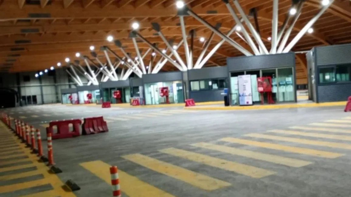 Reclamo salarial: paro por 48 horas de los trabajadores de la Aduana 