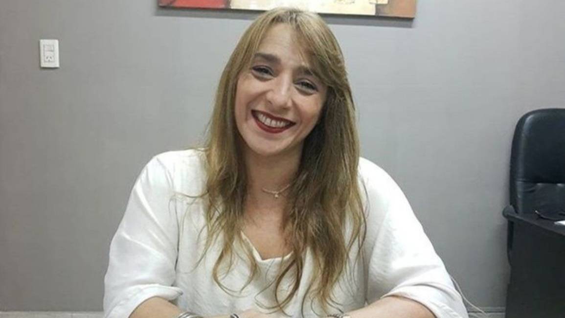De visita en Bolivia, una diputada salteña impulsa en campaña la atención médica gratuita a bolivianos