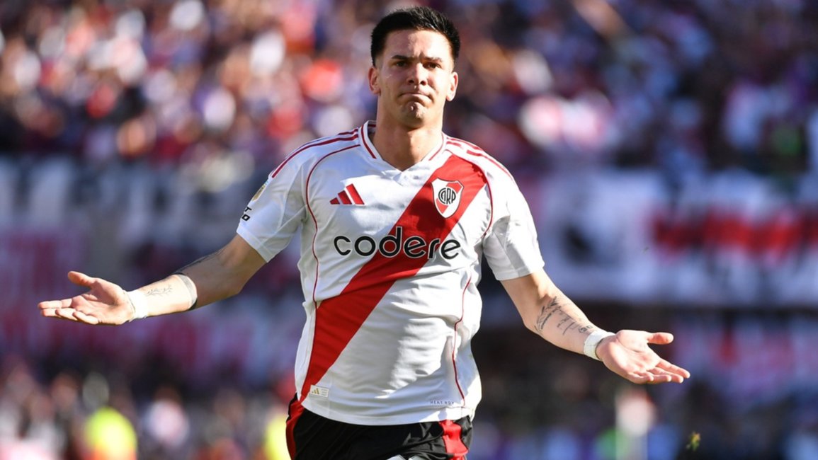 VIDEOS. Franco Mastantuono, con 17 años y su golazo en el Superclásico, ya hizo historia