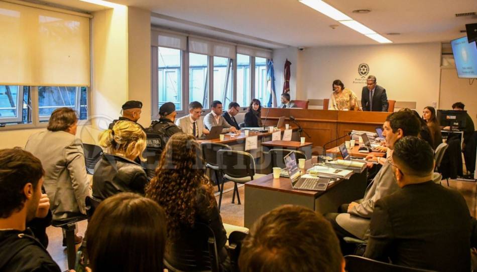 Aseguran que amenazaron de muerte al médico Daniel Dip tras su declaración en el juicio por el crimen de Mercedes Kvedaras