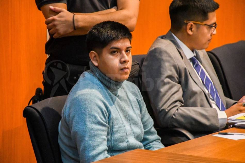 Avenida Paraguay: testigos confirman que el conductor huyó corriendo tras el siniestro