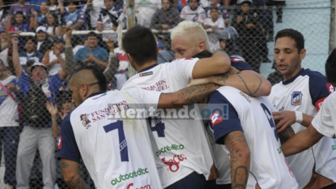 Juventud, con la misma fórmula, quiere seguir la fiesta en el Martearena | Mitre