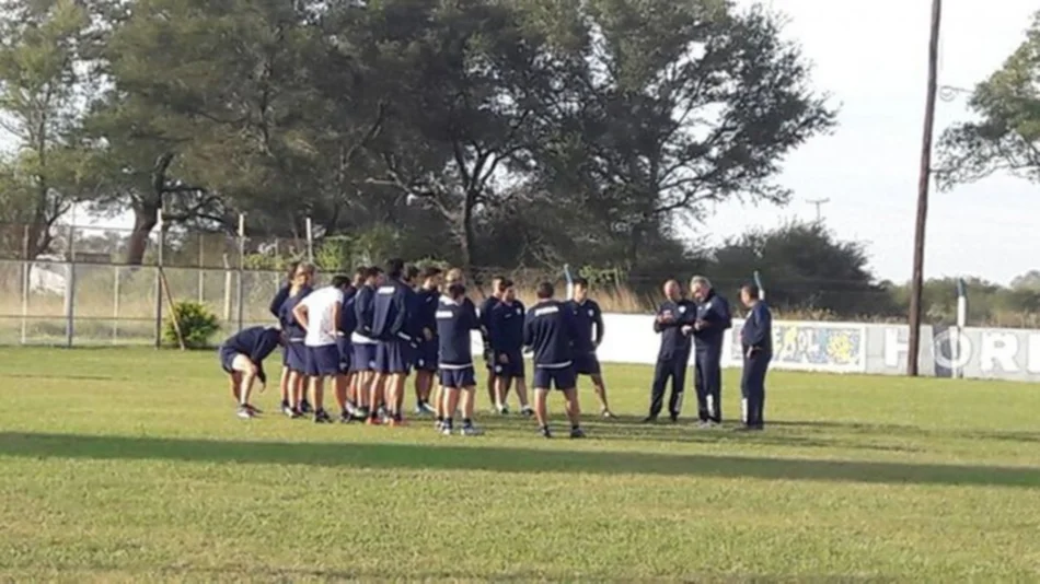 Gimnasia entrenó en Formosa con optimismo y un ambiente positivo