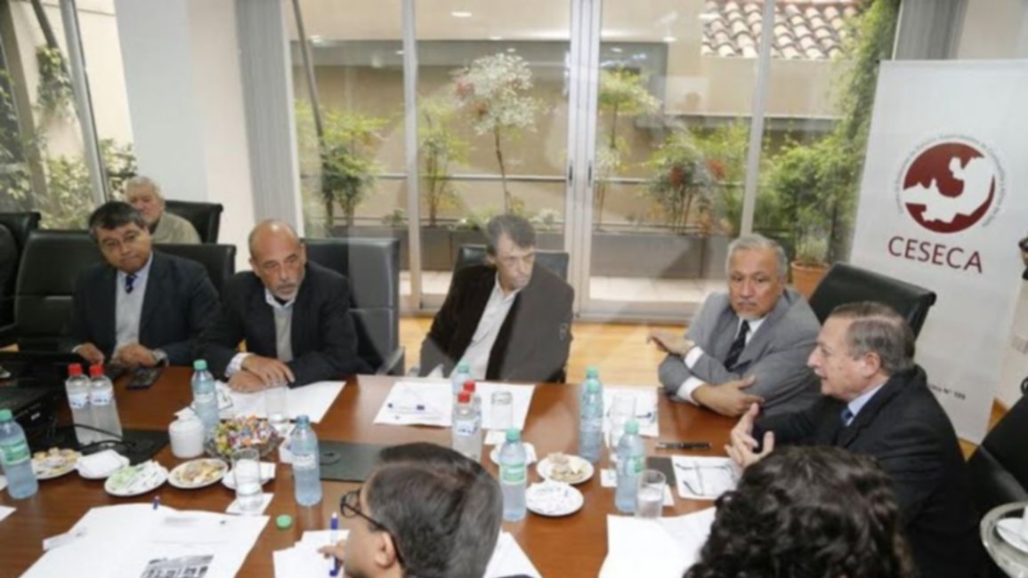 Expendedores se reunieron con diputados y senadores por el GNC