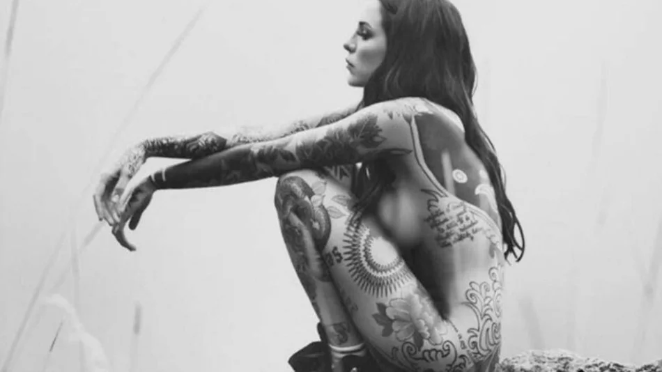 Nuevo desnudo de Candelaria Tinelli