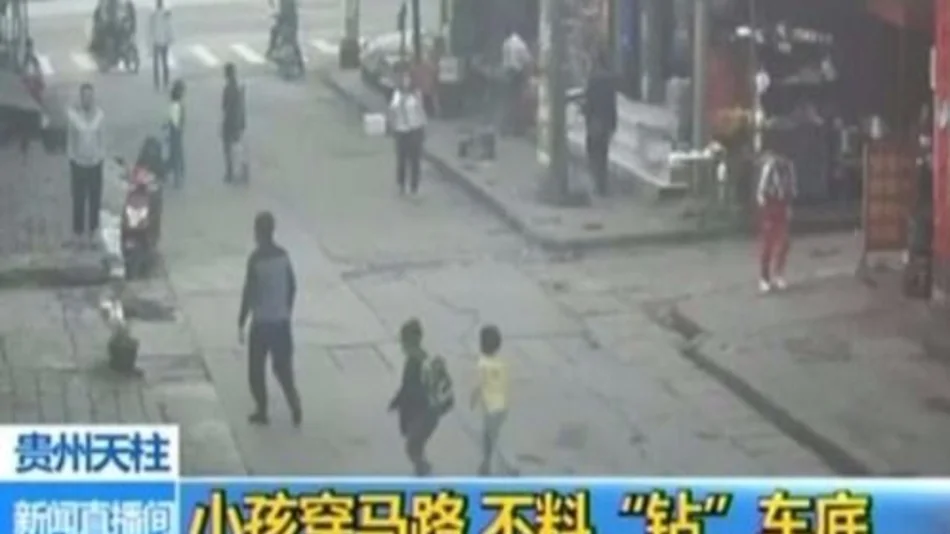 Video: una niña fue atropellada y se salvó de milagro