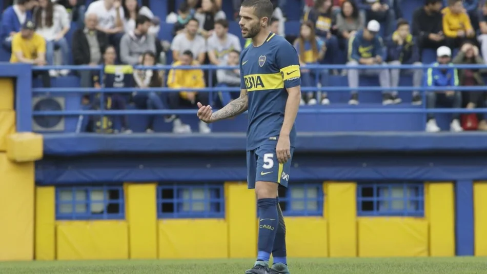 Gago volvió a hacer fútbol en la Reserva de Boca