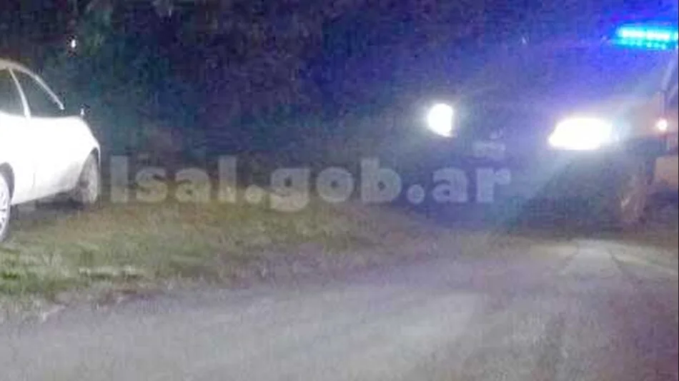  Un hombre manejaba ebrio, sin papeles ni carné y se resistió a las patadas 