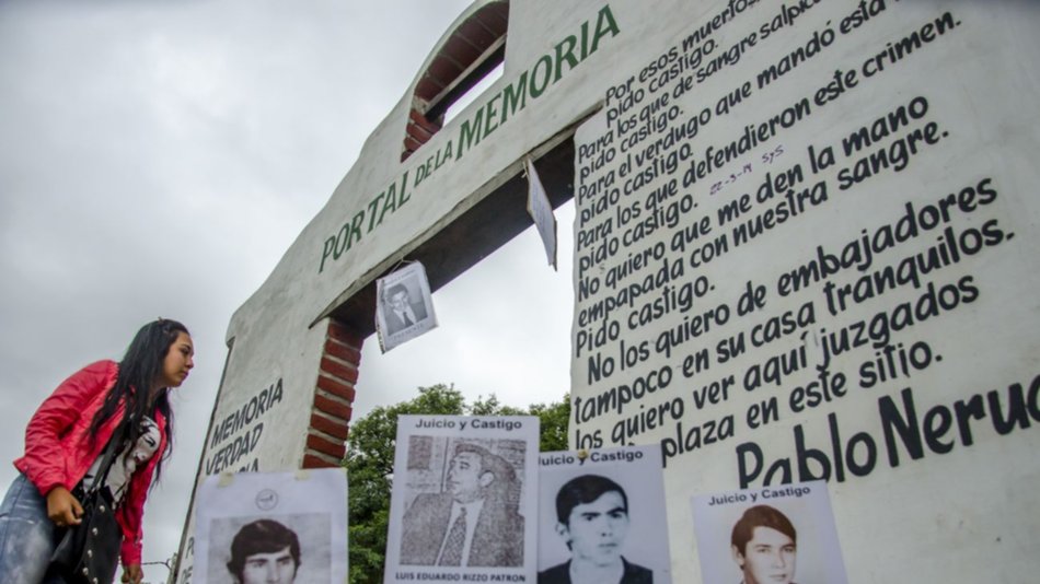 Más repudios al acto de vandalismo en el Portal de la Memoria
