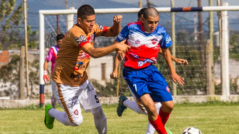 El tricolor y el albo, por la vanguardia en el campeonato doméstico