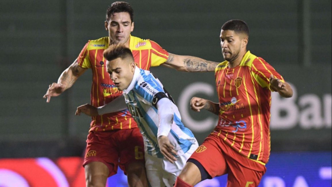 Histórico: Sarmiento de Chaco eliminó a Racing