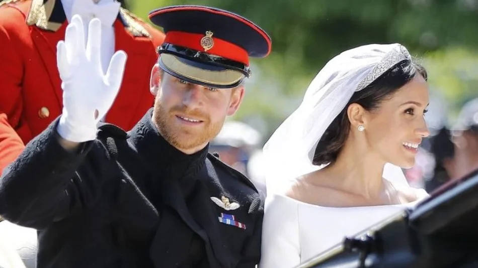 VIDEO. El príncipe Harry y Meghan Markle ya son marido y mujer