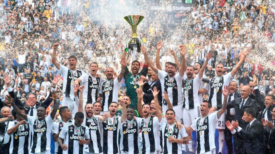  La Juve levantó la copa y despidió a Buffon con un triunfo