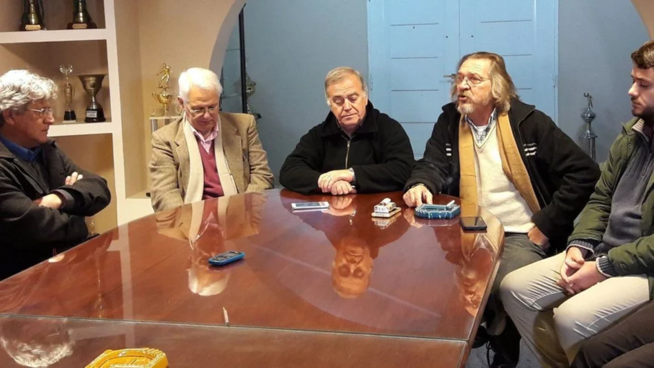 Juventud Antoniana y las mil vueltas de siempre sobre el futuro