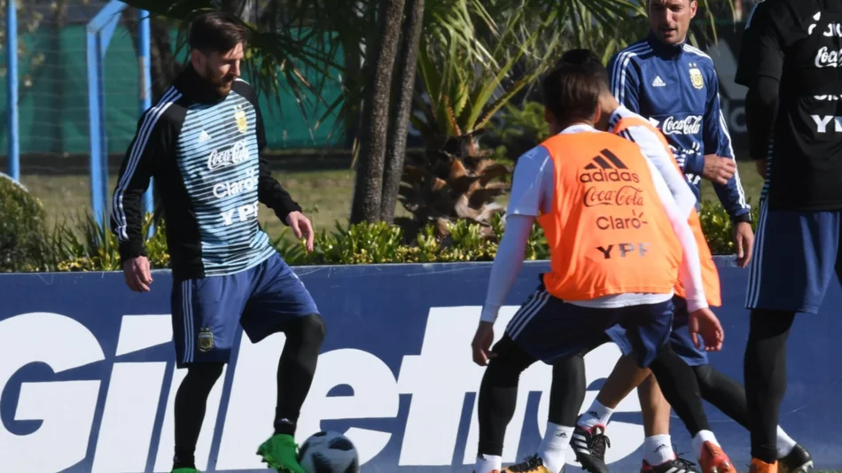 Sampaoli dio los primeros indicios del equipo titular