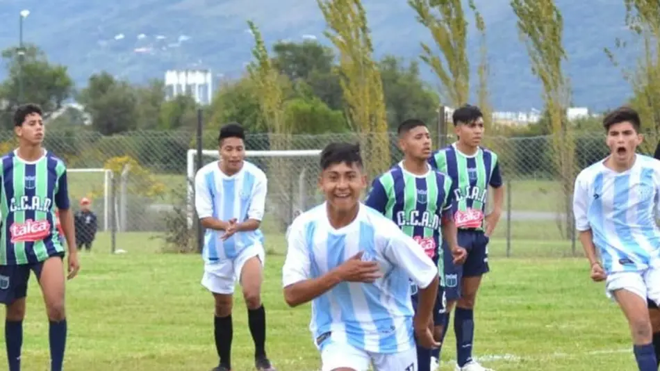 Gimnasia se paseó en “camión” en las siete categorías 