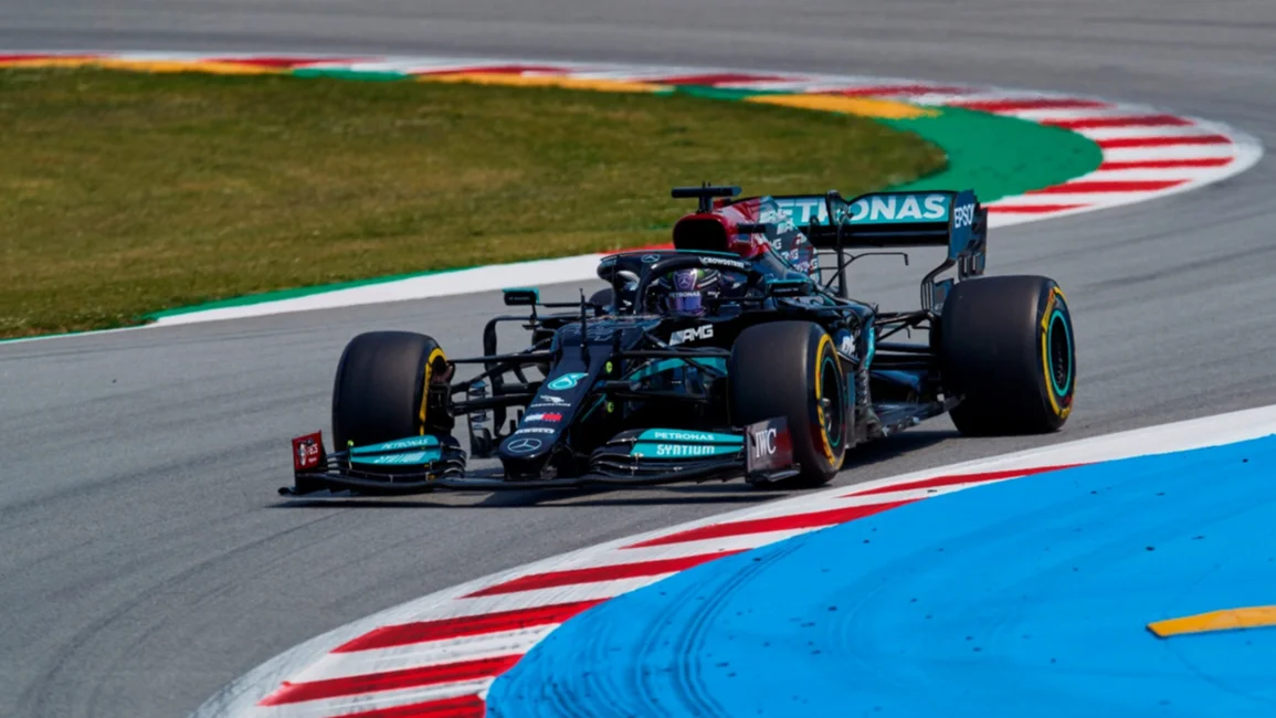 Lewis Hamilton tuvo una jornada perfecta en España