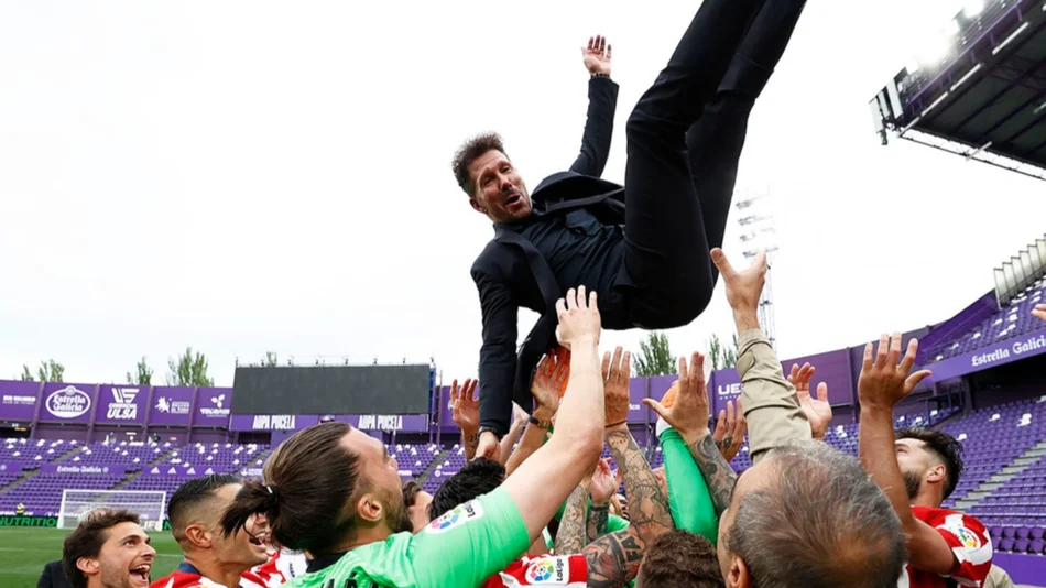 Simeone, a los besos sin barbijo, y un festejo desmedido y muy criticado