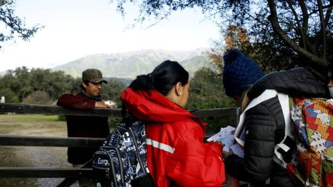 En los cerros de La Silleta, las mujeres escriben la historia del Censo 2022	