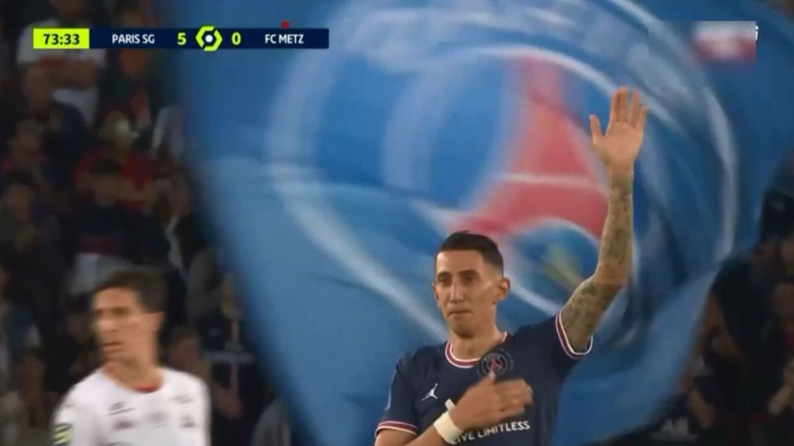 VIDEO. Di María se fue ovacionado en su último partido con el PSG
