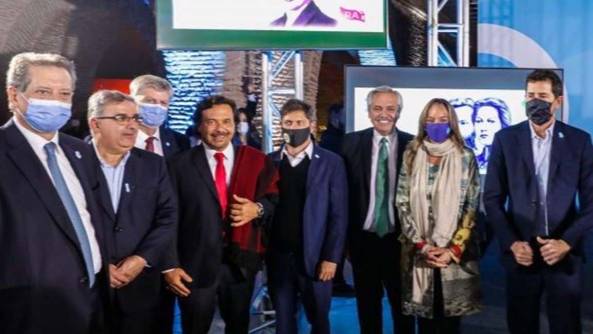 “Vine a acompañar el reconocimiento a un salteño”, dijo Sáenz sobre Güemes en los billetes