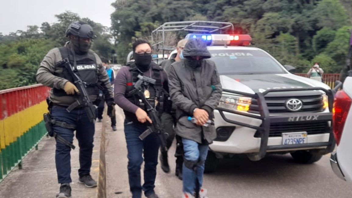Tras ser detenido en Bolivia, el peligroso sicario Oscar Díaz “El Cabeza” fue trasladado a Salta 
