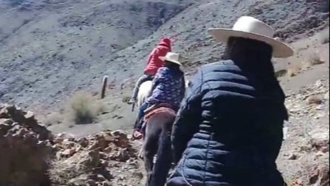 Cayó a un precipicio en El Alisal y fue rescatado con vida luego de 7 horas