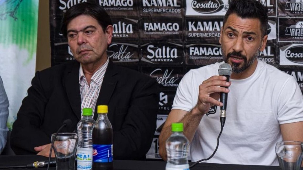 Héctor Defrancesco: "López decidió renunciar por el bien del club"