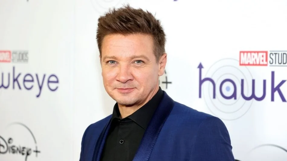 VIDEO. Así se recupera Jeremy Renner: el actor compartió nuevos videos 