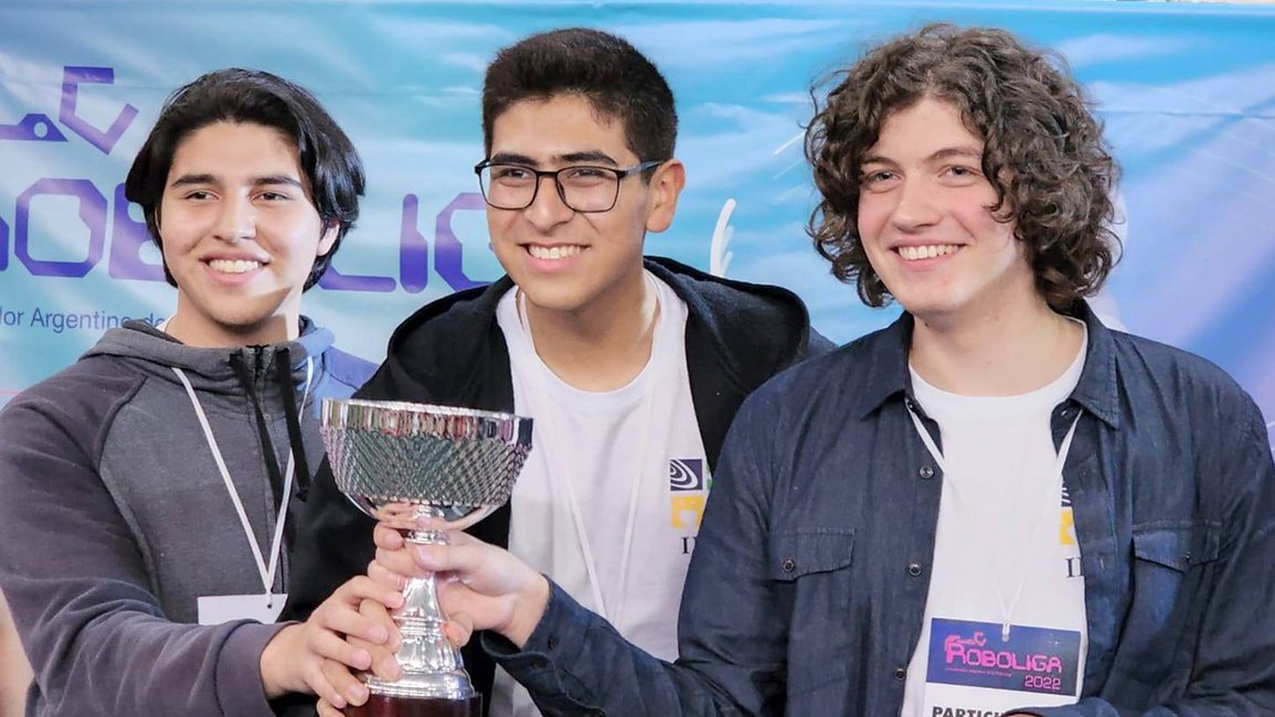 El equipo salteño de robótica ya tiene los pasajes para viajar a Francia
