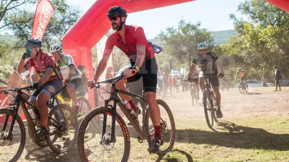 La otra pasión de Meolans: en una rehabilitación se enamoró de las bicis y recorrió un circuito de Salta