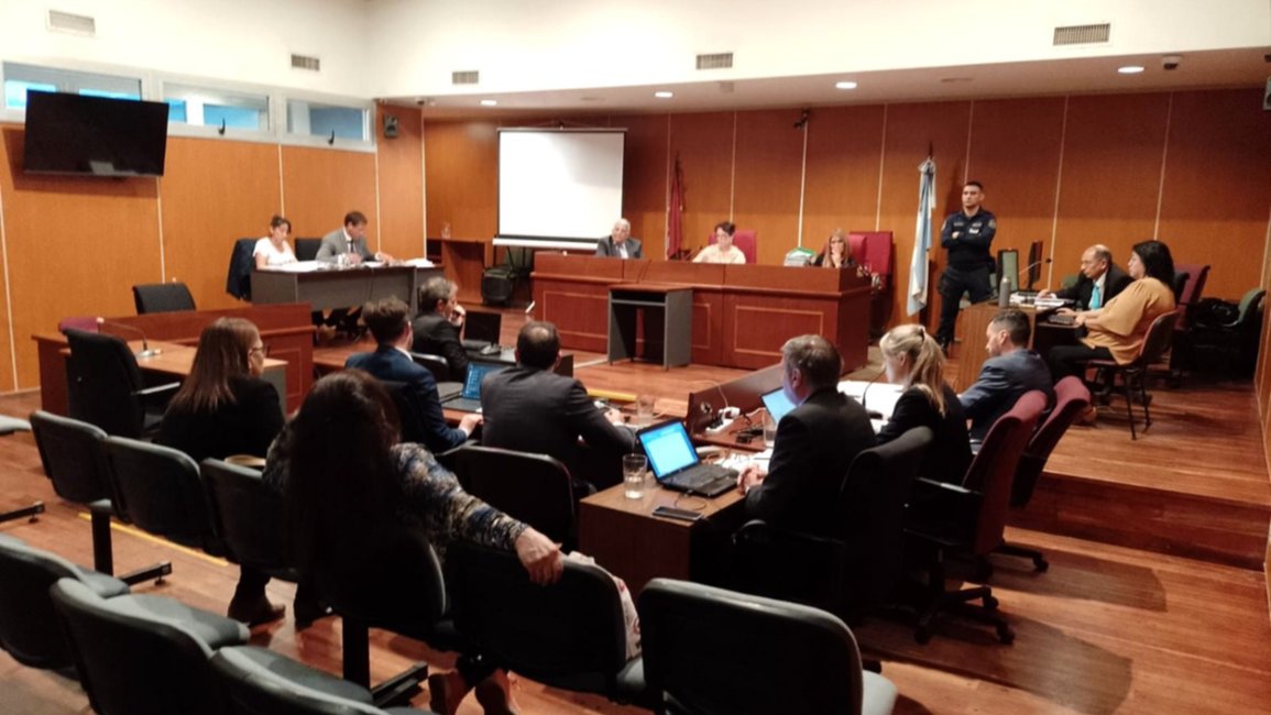 Se reanunda el juicio contra la policía acusada de desviar la investigación en el caso de Cintia Fernández