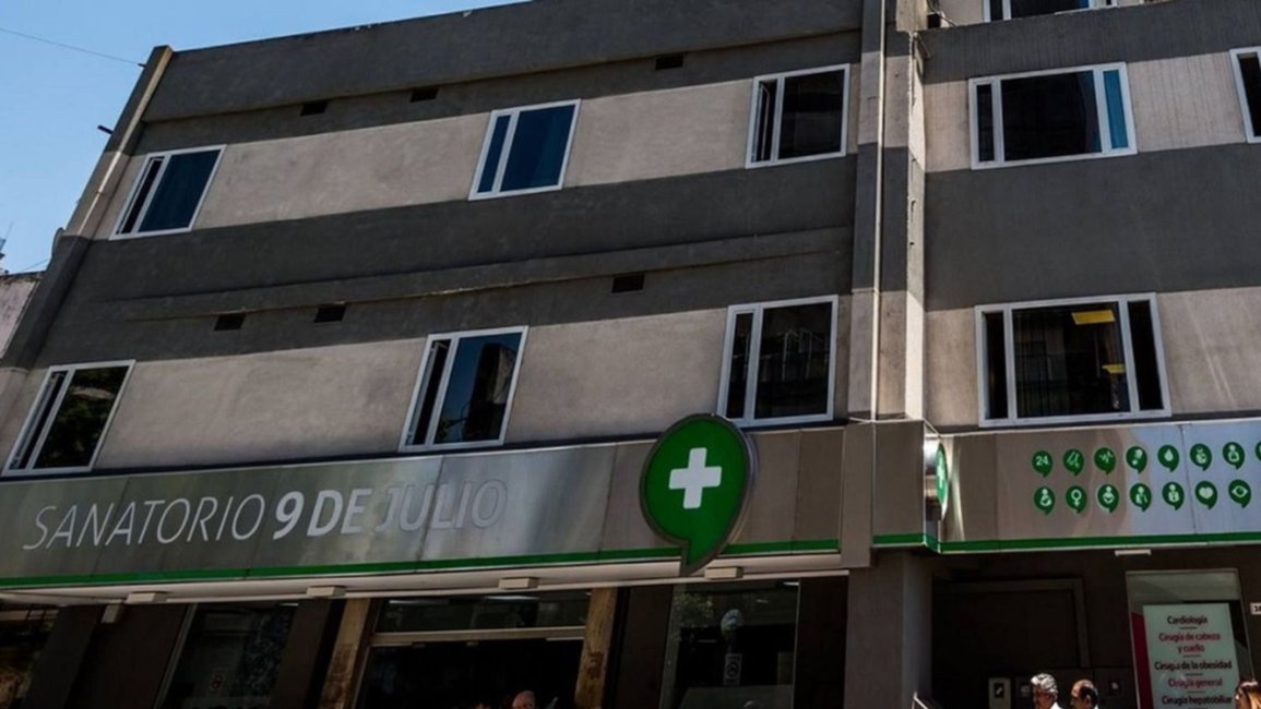 Su sobrina está en coma por dengue hemorrágico y sortea la PlayStation de su hijo para ayudarla