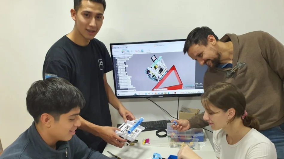  Cuatro jóvenes salteños serán parte de la revolución de robots en Países Bajos