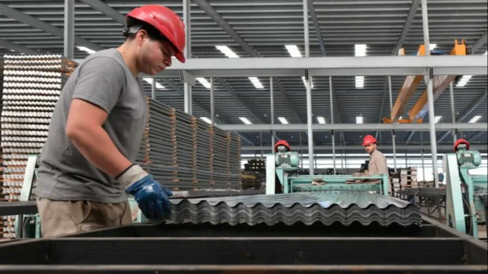 La recesión fue mayor a la esperada en el primer trimestre y genera dudas sobre qué pasará con el empleo