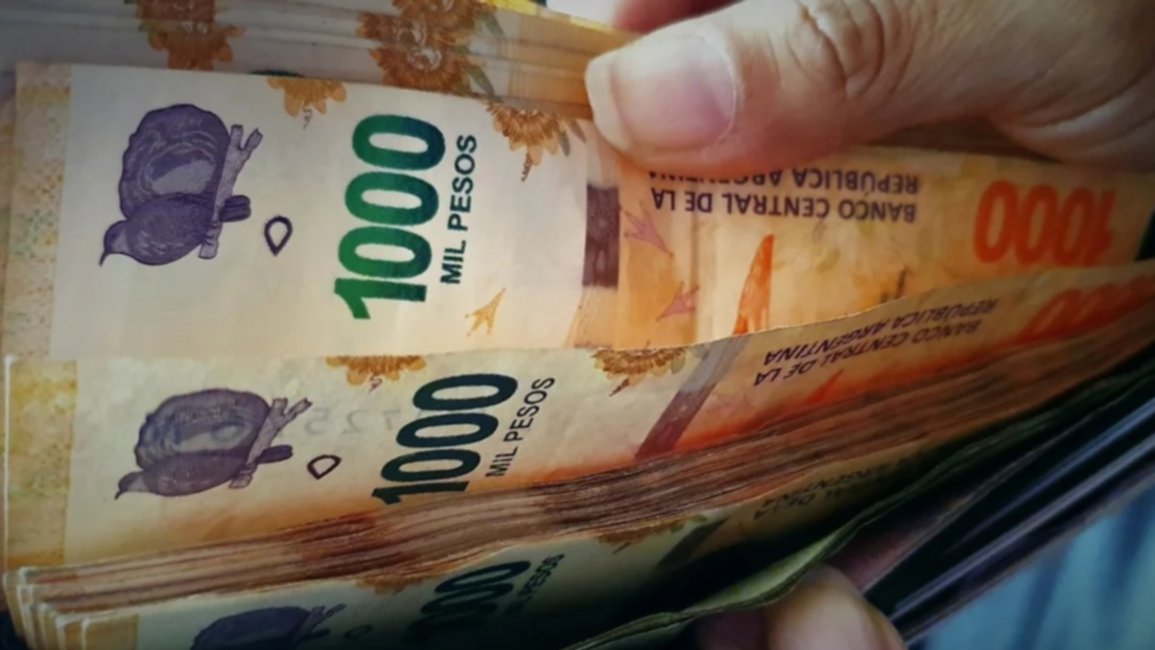 El poder adquisitivo cae en picada: en cuatro meses perdió más de 30 puntos frente a la inflación