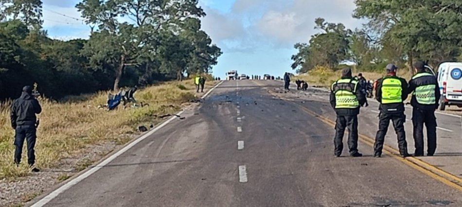 Tragedia vial en la RN 9/34: Un camión chocó de frente contra una Renault Kangoo cuyo conductor falleció en el acto 