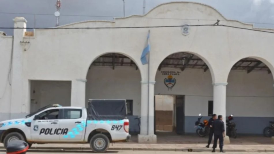 Intendente de Iruya fue demorado en Jujuy: manejaba una camioneta municipal con patente apócrifa y pedido de secuestro