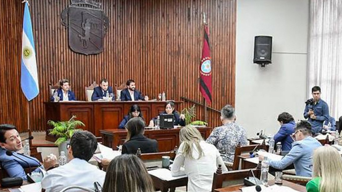 Restricciones municipales para deudores alimentarios 